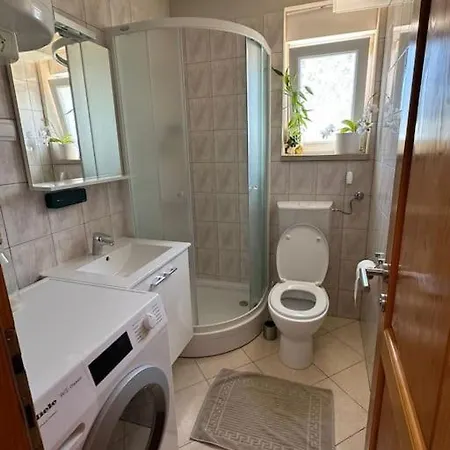 Sweet Apartment *